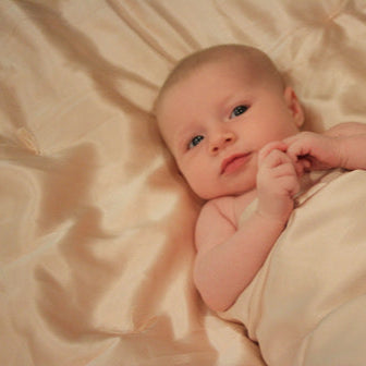 Baby Collection Silk Fitted Crib Sheet