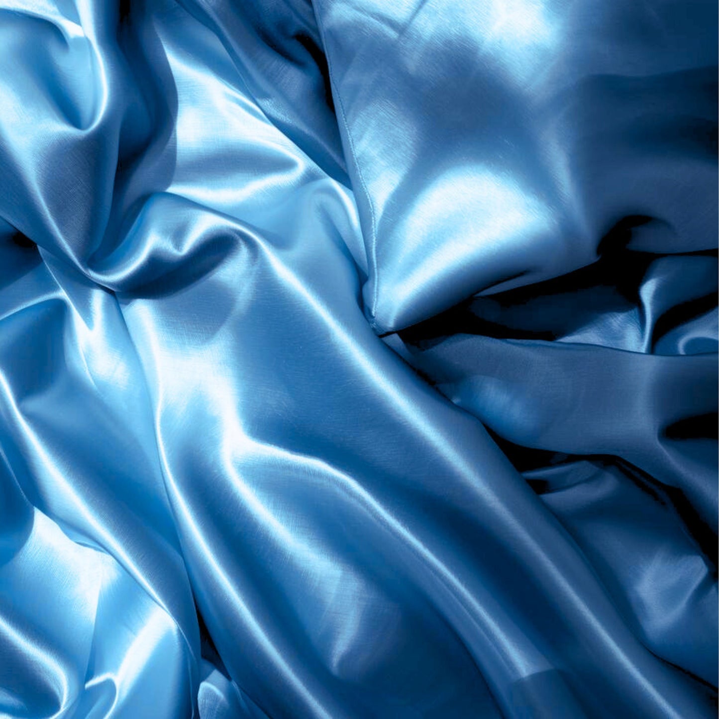 Kumi Køøbuu Silk Bed Sheets