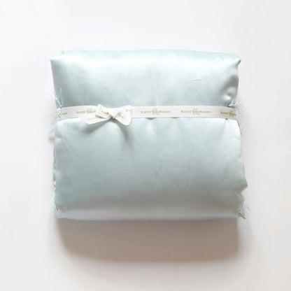 Classic Silk-filled Baby Throw