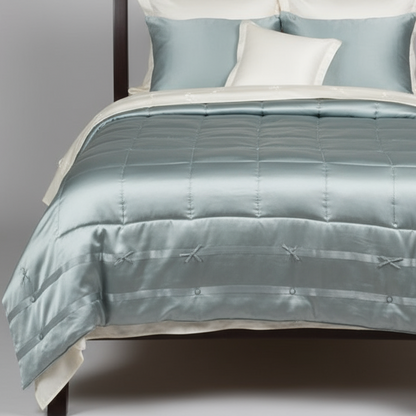 Dream Collection Classic Silk-filled Blankets